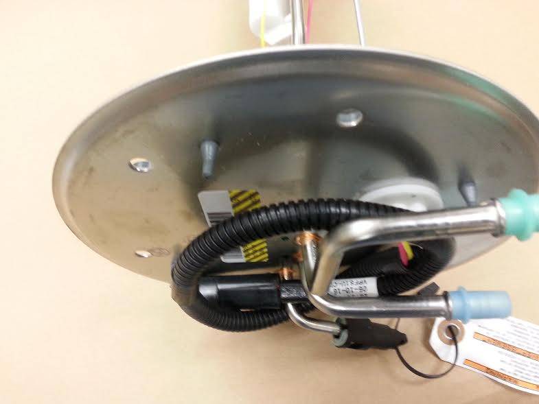 Fuel Sending Unit D8NN9A316KA – Fits Ford & New Holland Tractors 2000, 3000, 4000, 2600, 3600, 4600, 3910, 4610