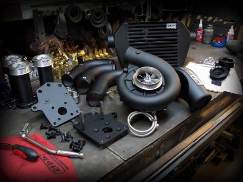 RIPP Superchargers - RIPP Supercharger Kit, Jeep (2007-11) Wrangler JK 3.8 V6, Intercooled Black Ops Limited Production