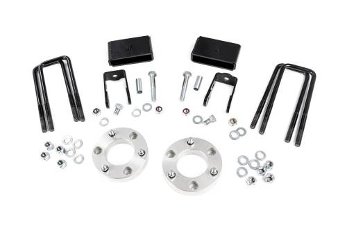 Rough Country - Rough Country Leveling Kit for Nissan Titan XD (2016-18) 5.0L, Cummins, 2"