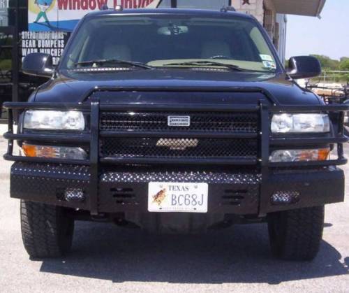 Ranch Hand - Ranch Hand Summit Front Bumper with Grille Guard for Chevy (1999-06) 1500/Suburban 1500/Tahoe