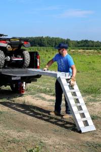 GEN-Y Hitch - GEN-Y Hitch Foldable Aluminum Loading Ramps, 8' Ramps, Heavy Duty - Image 7