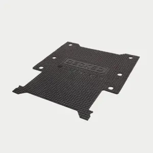 Decked - DECKED Battle Mat Midsize Short - Durable Rubber Mat for Top of Midsize Short vX Drawer Systems (Black, 5 FT 2 Inch Bed Length) - Image 2