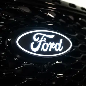 Putco - Putco Luminix White Oval LED Grille Emblem Fits Ford (2024) Explorer - Includes OEM Plug-N-Play Quick Connect into Headlamp (Front Grille, White LED's) - Image 4
