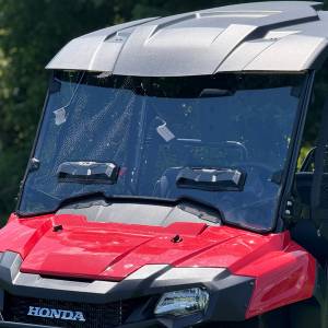 HighLifter - High Lifter Seizmik Toolless Versa-Vent Windshield for Honda (2014-25) Pioneer 700 (AR2 Hard Coated) - Image 2