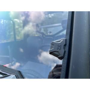 HighLifter - High Lifter Seizmik Toolless Versa-Vent Scratch Resistant Hard Coated Windshield Kit for Can-Am (2016-26) Defender - Image 8