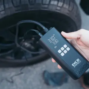 Viair - Viair Every Vehicle Carry® EVC31 Rechargeable Portable Compressor - Image 3