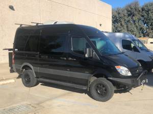 Iron Bull Bumpers - Iron Bull Front Bumper for Dodge/Mercedes-Benz (2007-12) Sprinter Van - Image 3