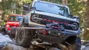 Warn - Warn ZEON XP 10-S Winch, 10,000 lb Synthetic Rope - Image 4