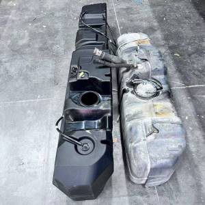 S&B - S&B High-Capacity Fuel Tank for Ford (1999-10) F-250/F-350 Power Stroke 7.3L/6.4L/6.0L Crew Cab & Ext Cab Long Bed (60 Gallon) - Image 1